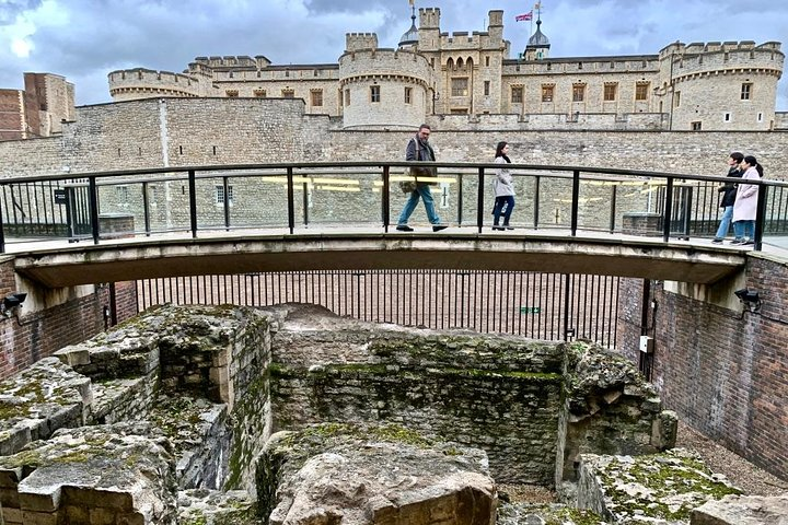 Londinium's Footprint: Explore London's Roman wall on a self-guided audio tour - Photo 1 of 6
